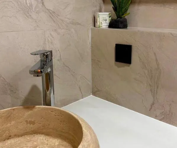 With Pool & Jacuzzi & Bbq 别墅 *