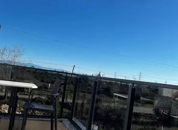 With Pool & Jacuzzi & Bbq